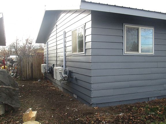 2nd image of 929 Millview St