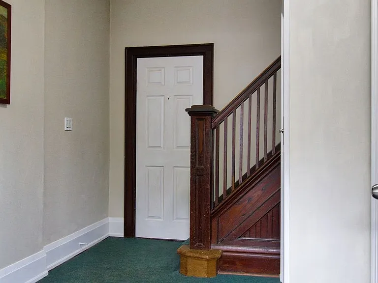 70 Spadina Ave #1 — Photo 7