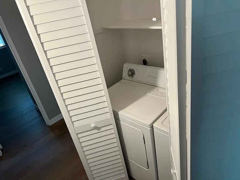 Corona Pointe Resort — Photo 120