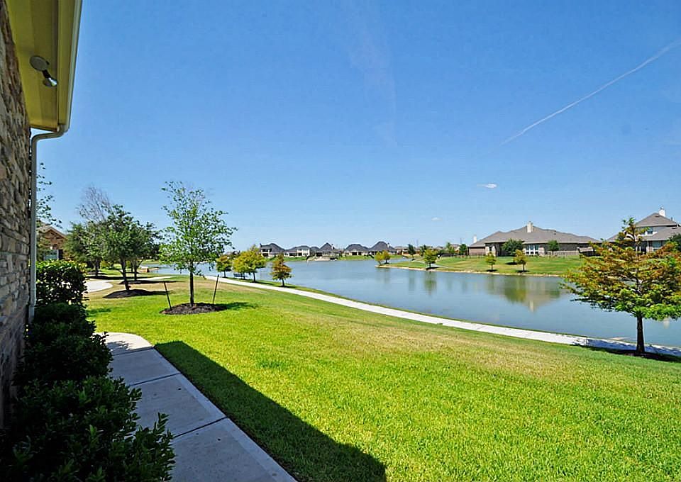 1st image of 19203 Blue Cove Ct