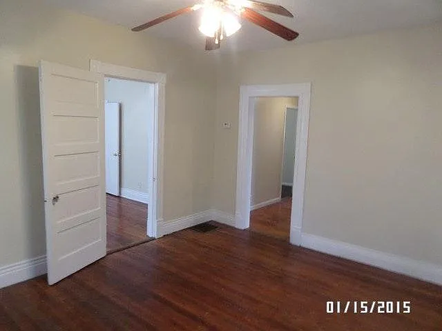 3722 Powell Ave photo 1