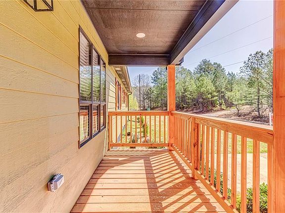 4th image of 8455 Ono Rd