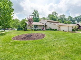 15563 Forestwood Dr, Strongsville, OH