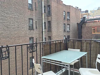 Rented by Salizzoni Realty