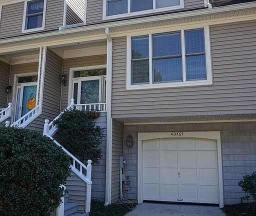 2nd image of 40465 Breton View Dr
