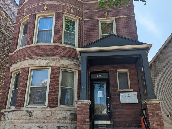 2317 W Roscoe St, Chicago, IL 60618