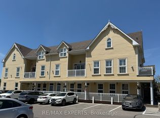 10472 Islington Ave #202, Vaughan, ON L0J 1C0