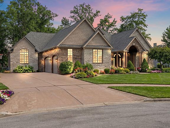 2nd image of 1089 George Ade Ct