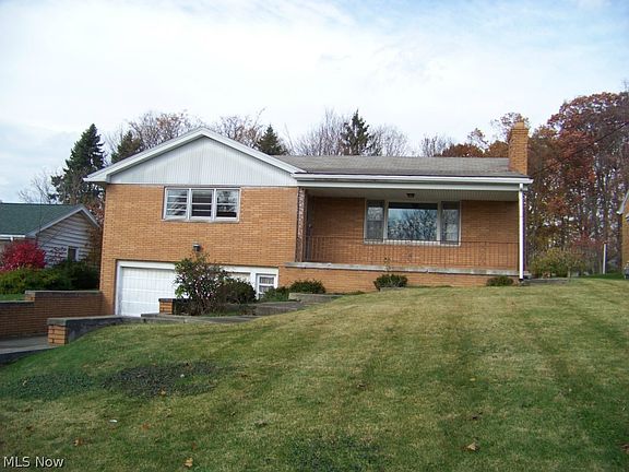 2nd image of 2956 Bernadette Ave