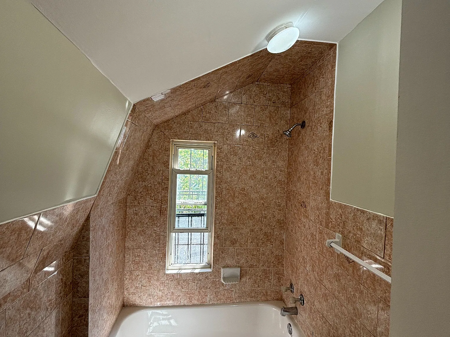 1 bed, 650 sqft, $1,650 — Photo 4