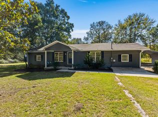 241 River Rd, Hattiesburg, MS 39401