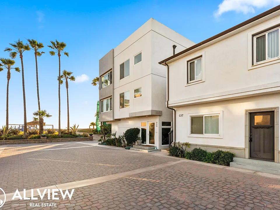 17 C Pacific Avenue