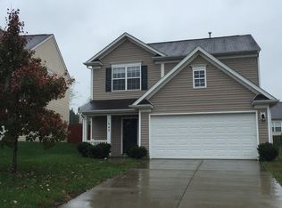 1943 Moss Creek Dr, Harrisburg, NC 28075