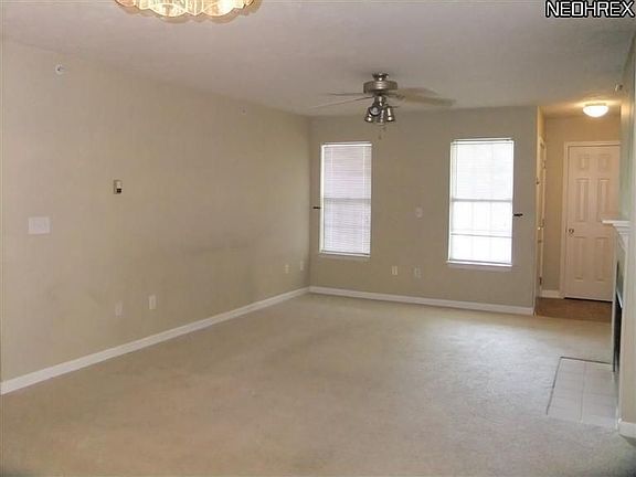 5th image of 14704 Lenox Dr #104