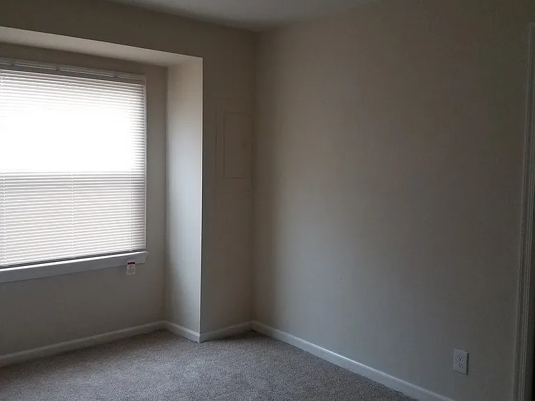1375 Kingston Ave — Photo 6