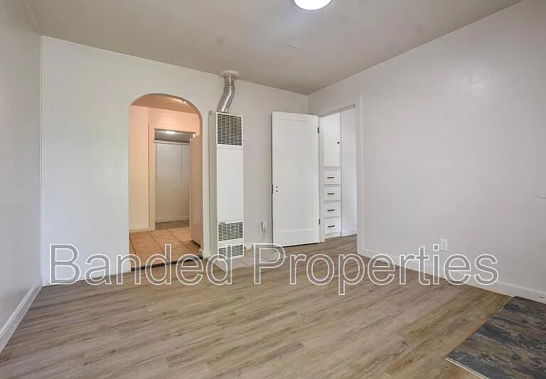 8630-8644 W 2800 S — Photo 11
