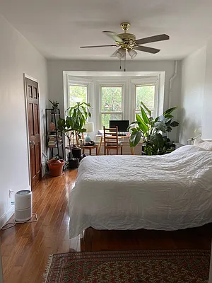 Rented by Loyal Realty NY Corp | media 11