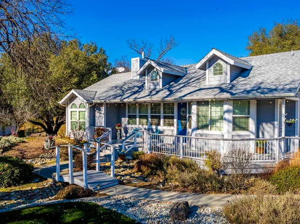 45529 Dillon Dr, Ahwahnee, CA 93601