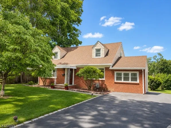 1 Roosevelt Blvd, Florham Park Boro, NJ 07932