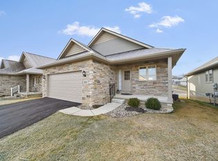 1030 Ridgeview Dr, Tecumseh, MI 49286