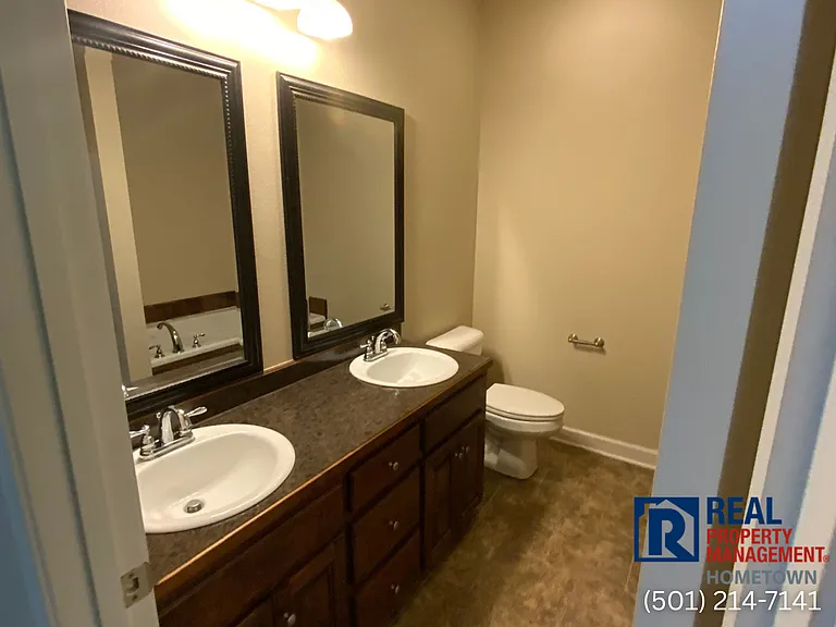 7503 Royal Oaks Dr — Photo 16
