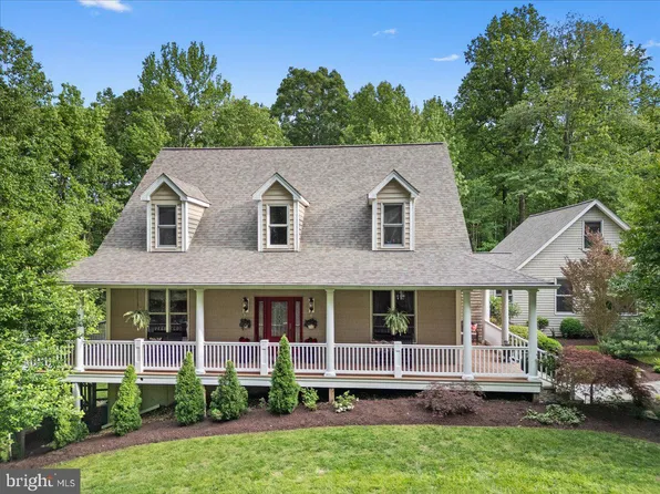 7847 N Flint Hill Rd, Owings, MD 20736