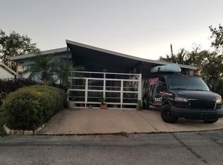 5338 Poppy St, Zephyrhills, FL 33541