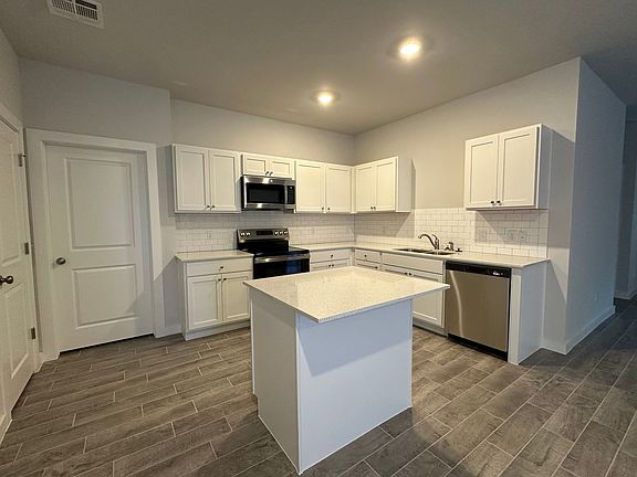 5th image of 17190 Lantana Loop