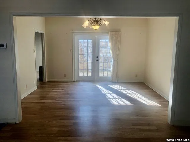 3 bed, 2.5 bath, 2449 sqft, $2,500 — Photo 4