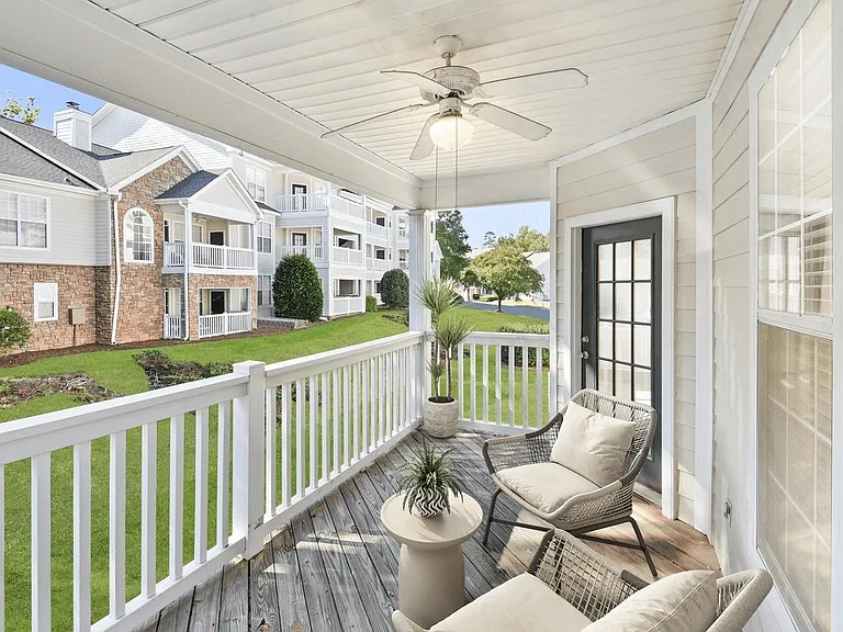 Elan at Mallard Creek Apartment Homes — Photo 61