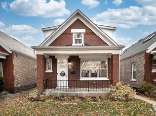 2321 Harvey Ave, Berwyn, IL 60402