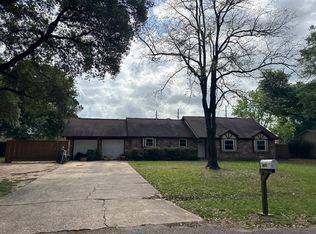 32056 S Wiggins St, Magnolia, TX 77355