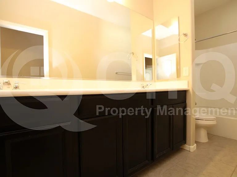 4151 E Toledo St — Photo 14