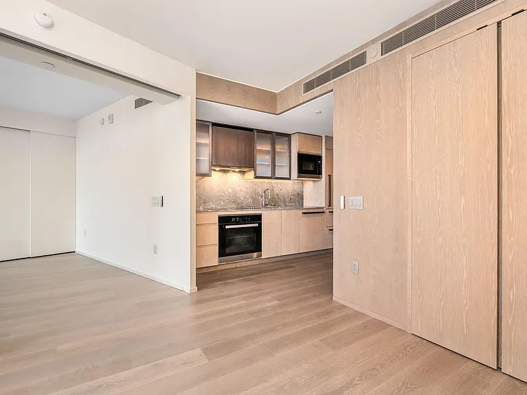 1000 Auahi St #3711 — Photo 15