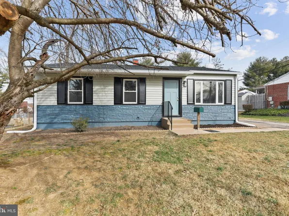 19 Greenview Ave, Reisterstown, MD 21136
