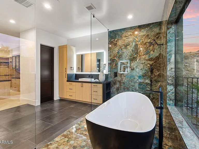 3135 E Palo Verde Dr — Photo 31