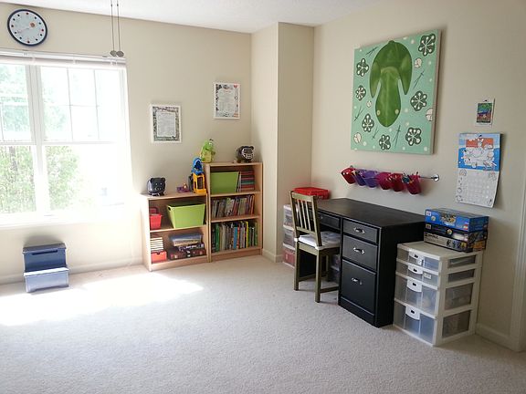 4th image of 1809 Chapel Edge Dr