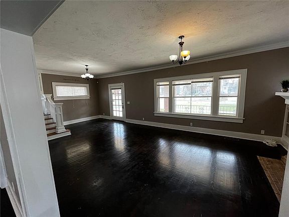 3rd image of 427 NE 14th St