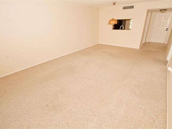5th image of 2549 Royal Pines Cir #16D
