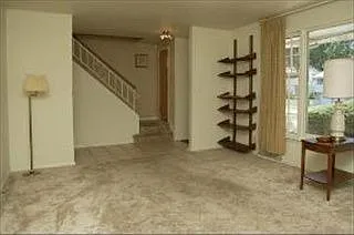 1106 E Barberry Ln photo 1