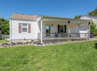 2715 Blount Ave, Maryville, TN 37804