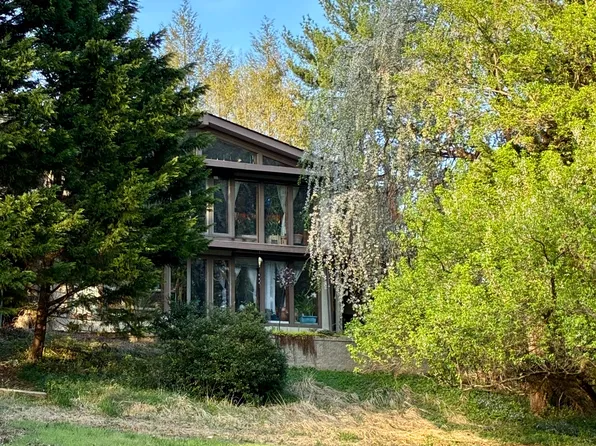 1231 Hillcrest Rd, Arnold, MD 21012