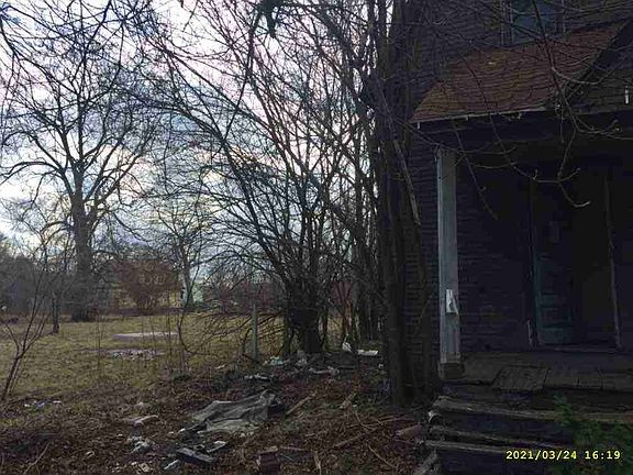 7717 Sherwood