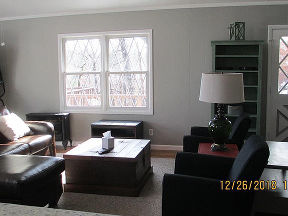 5th image of 86 Royal Lodge Cir