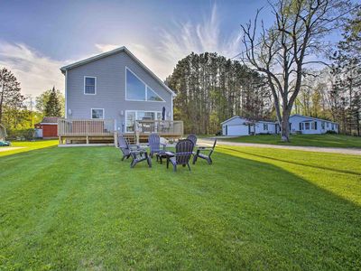 302 S Lake Dr, Cadillac, MI, 49601