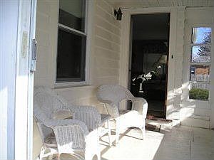 1st image of 4036 Garfield Ave