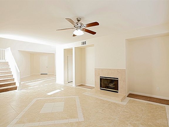 3rd image of 31532 Sagecrest Dr