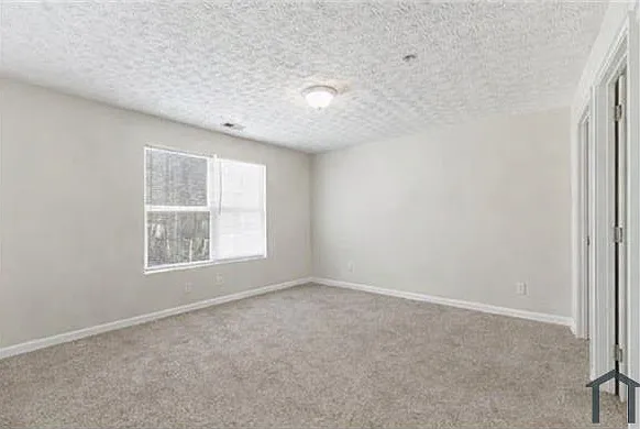 1202 Fairington Village Dr — Photo 4