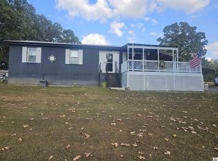 1179 Dogtown Rd, Benton, KY 42025