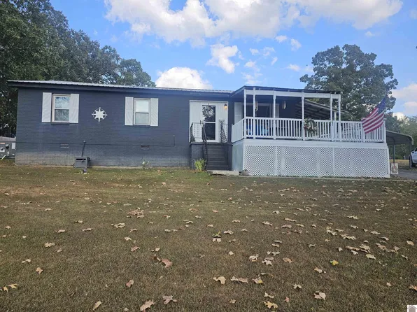 1179 Dogtown Rd, Benton, KY 42025